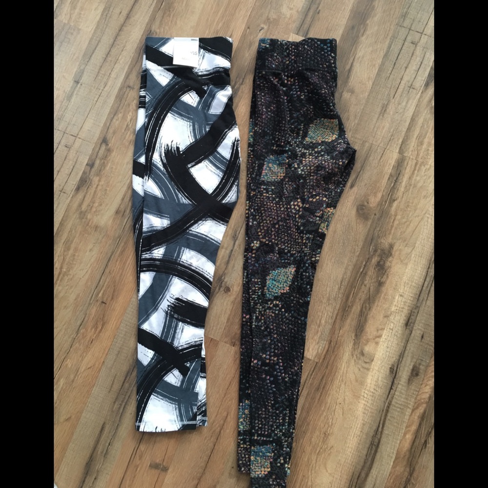Size small leggings